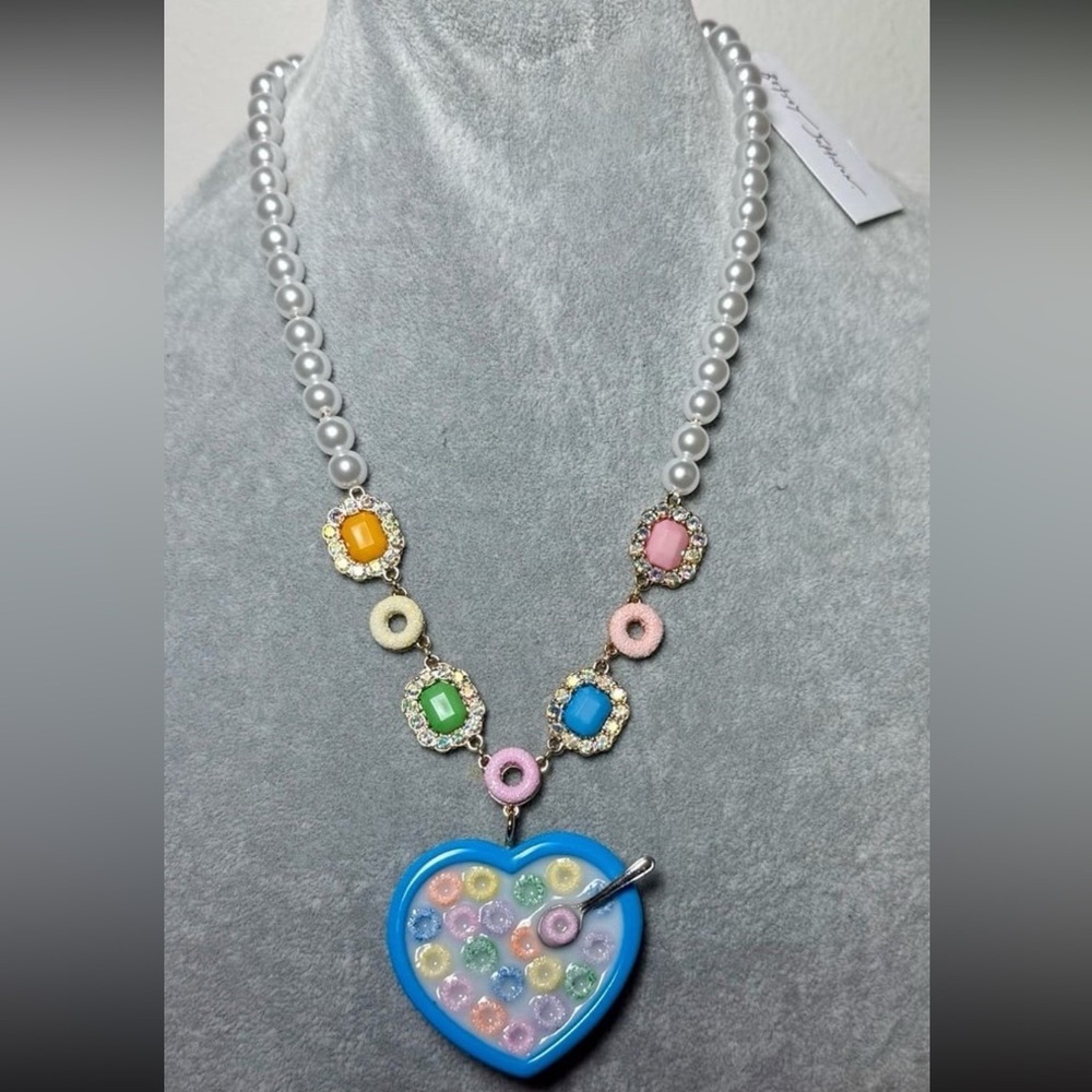 BETSEY JOHNSON Fruit Loop Cereal Faux Pearl & Crystal Accents Necklace NEW NWT - Picture 8 of 15